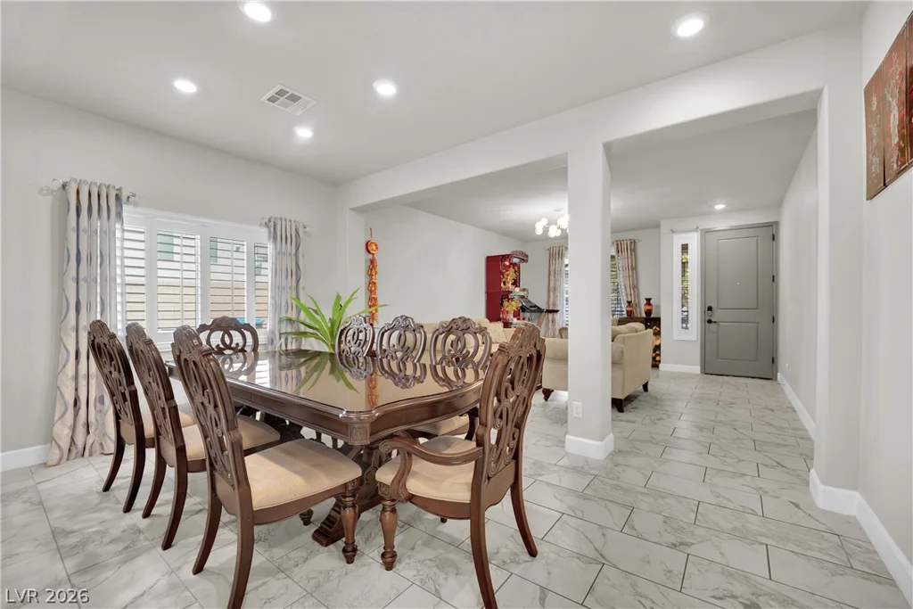 8373 Bartholomew Park, Las Vegas, NV 89139