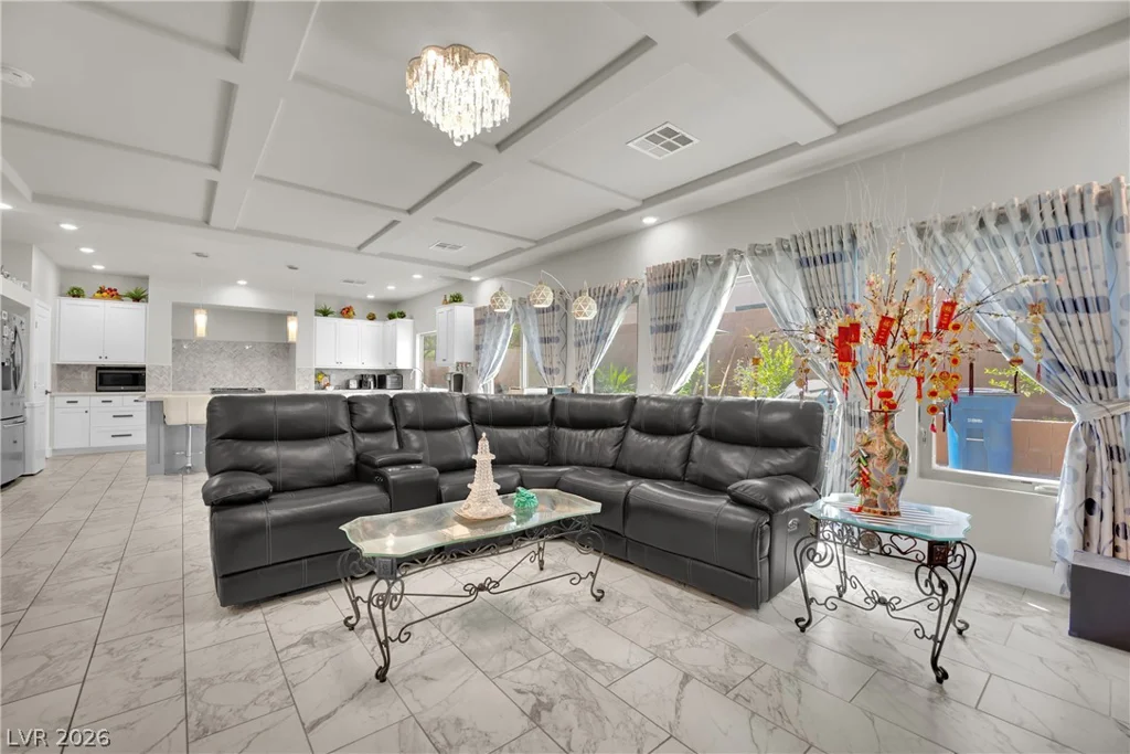 8373 Bartholomew Park, Las Vegas, NV 89139