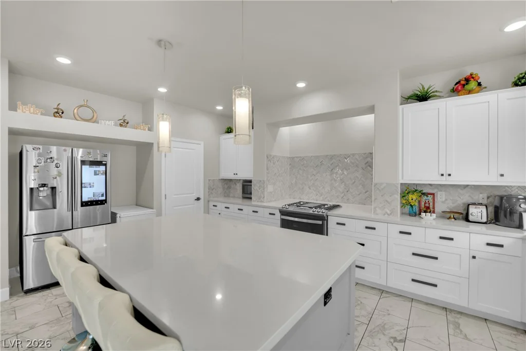 8373 Bartholomew Park, Las Vegas, NV 89139