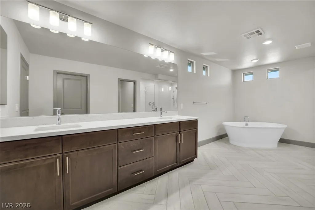 8373 Bartholomew Park, Las Vegas, NV 89139