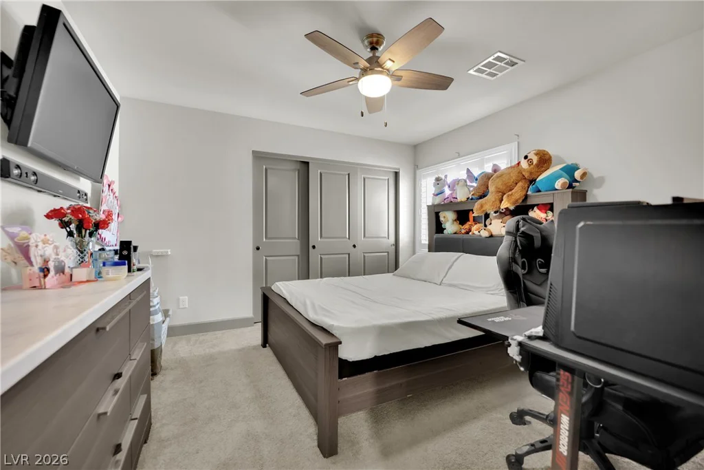 8373 Bartholomew Park, Las Vegas, NV 89139