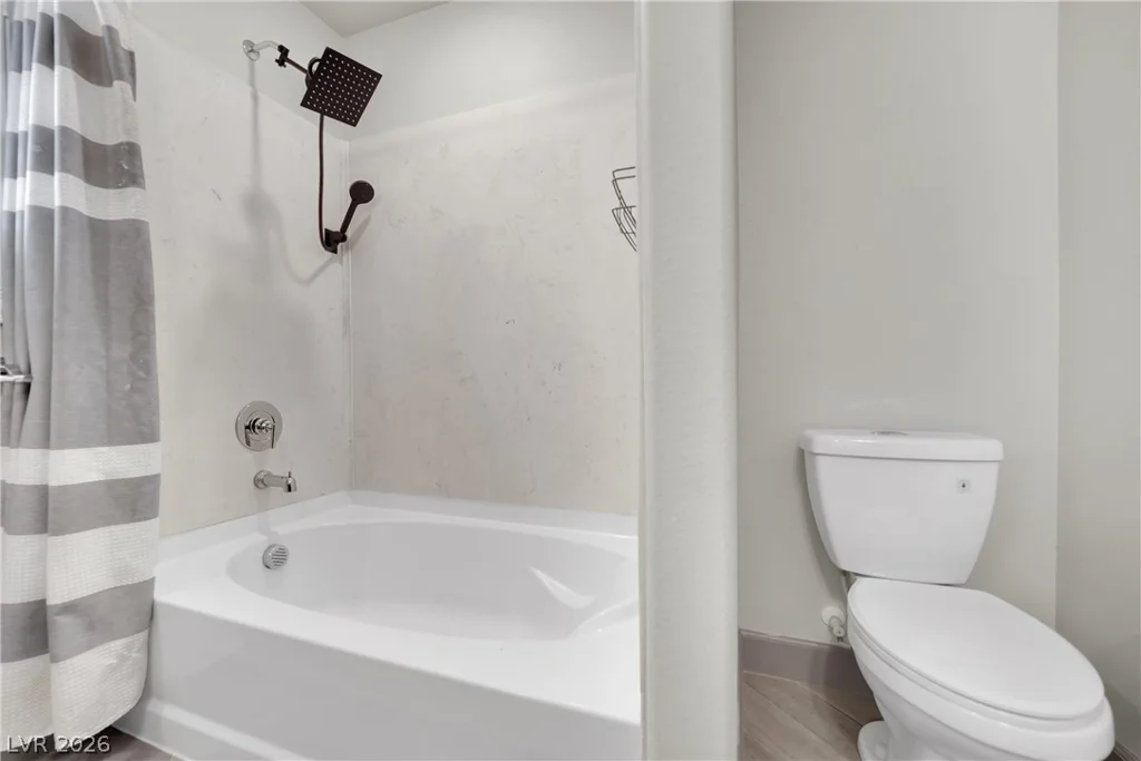 8373 Bartholomew Park, Las Vegas, NV 89139
