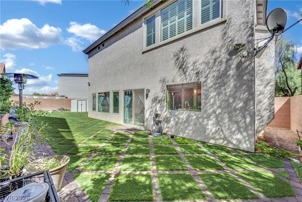 8373 Bartholomew Park, Las Vegas, NV 89139