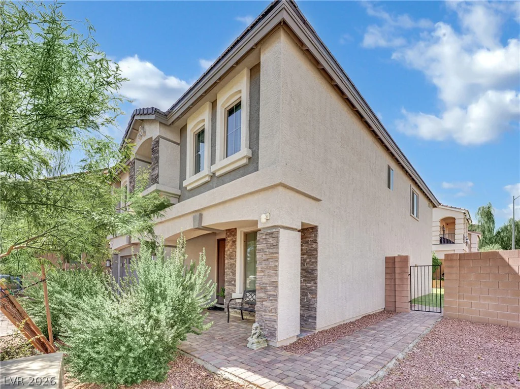 8373 Bartholomew Park, Las Vegas, NV 89139
