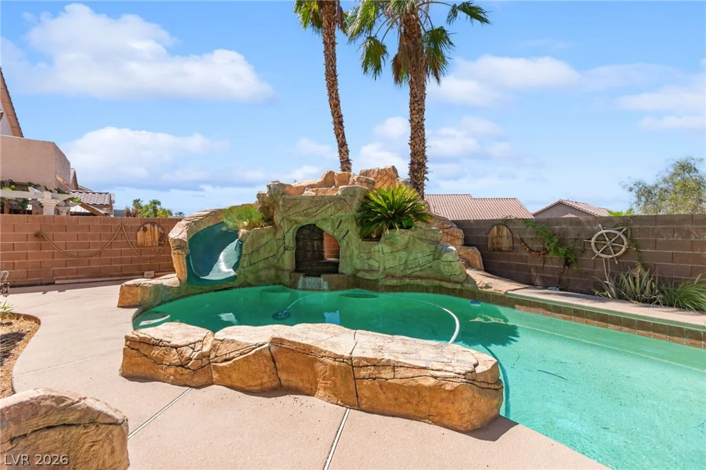 1341 Lime Point, Las Vegas, NV 89110