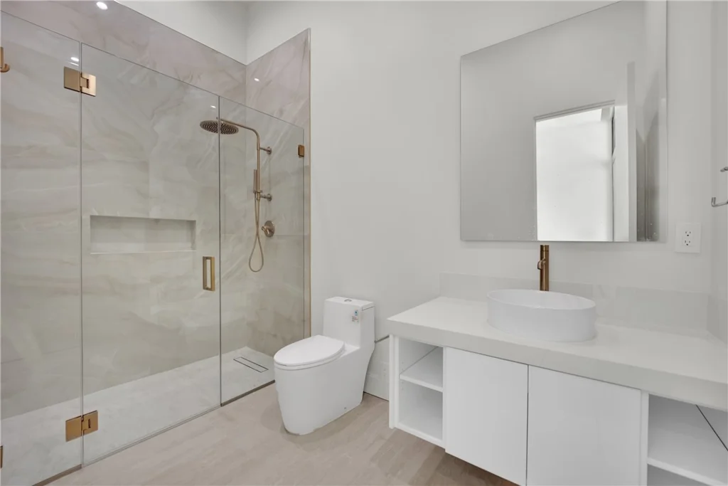 20 Olympia Canyon, Las Vegas, NV 89141