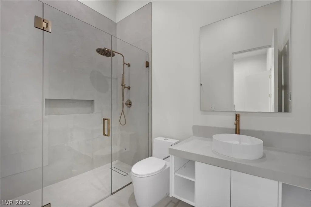 20 Olympia Canyon, Las Vegas, NV 89141