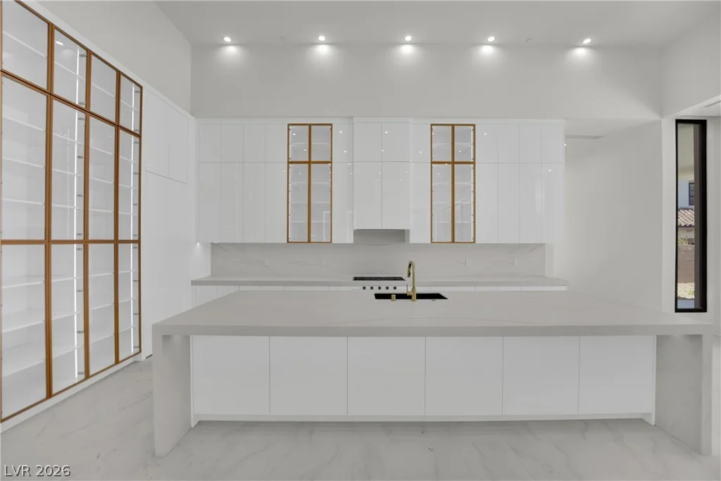 20 Olympia Canyon, Las Vegas, NV 89141