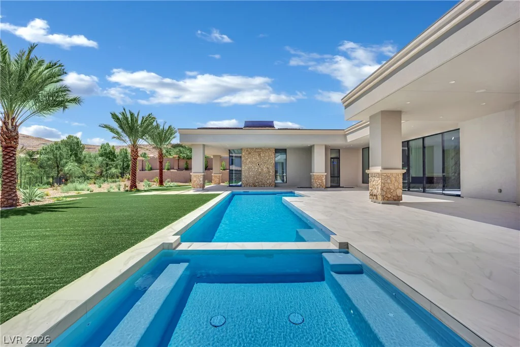 20 Olympia Canyon, Las Vegas, NV 89141