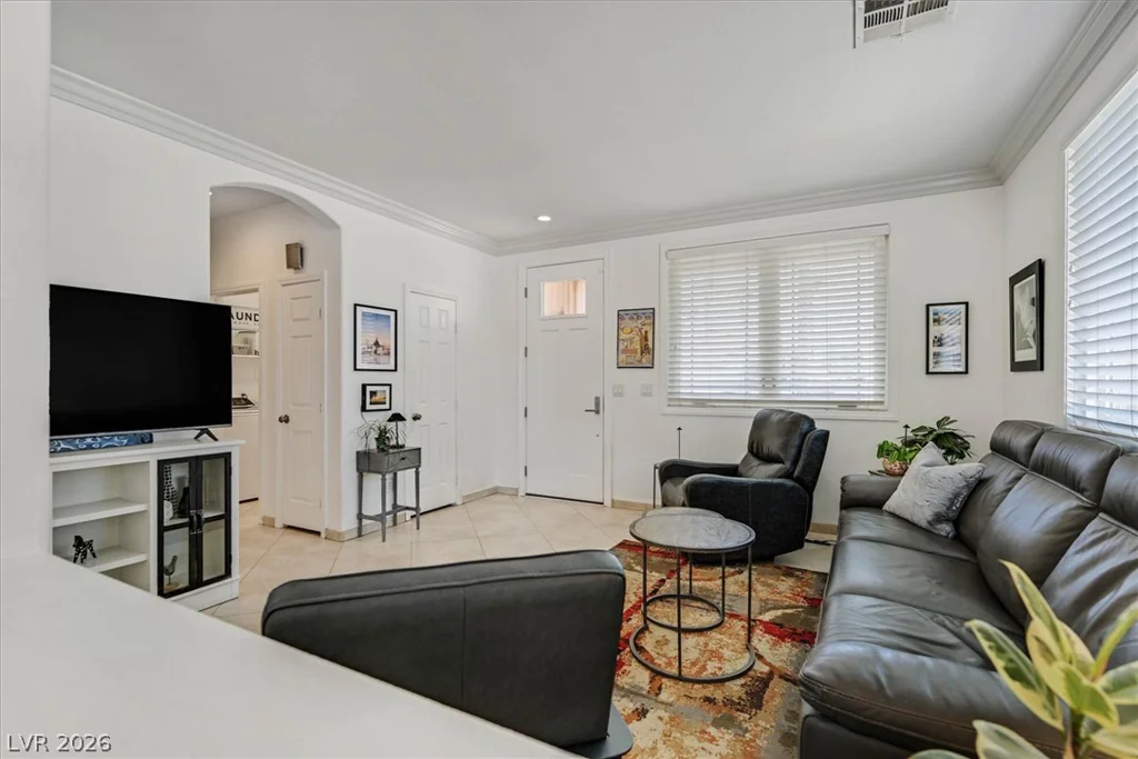 626 Fontayne, Las Vegas, NV 89123