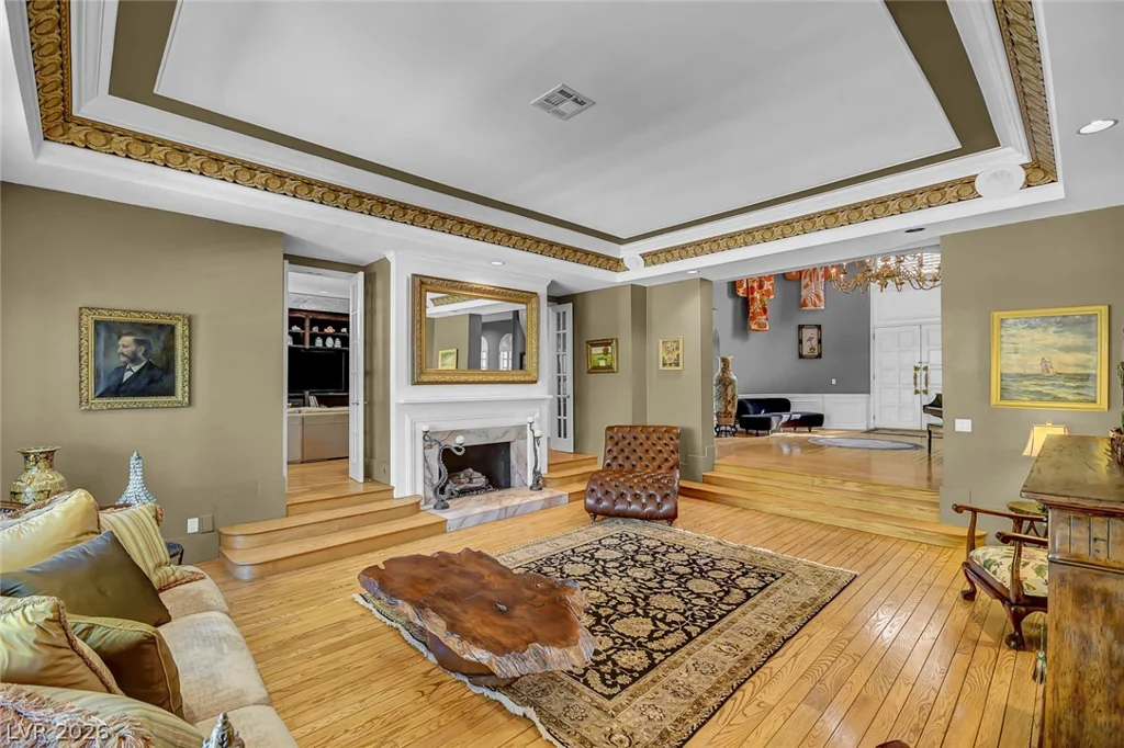 24 Quail Run, Henderson, NV 89014