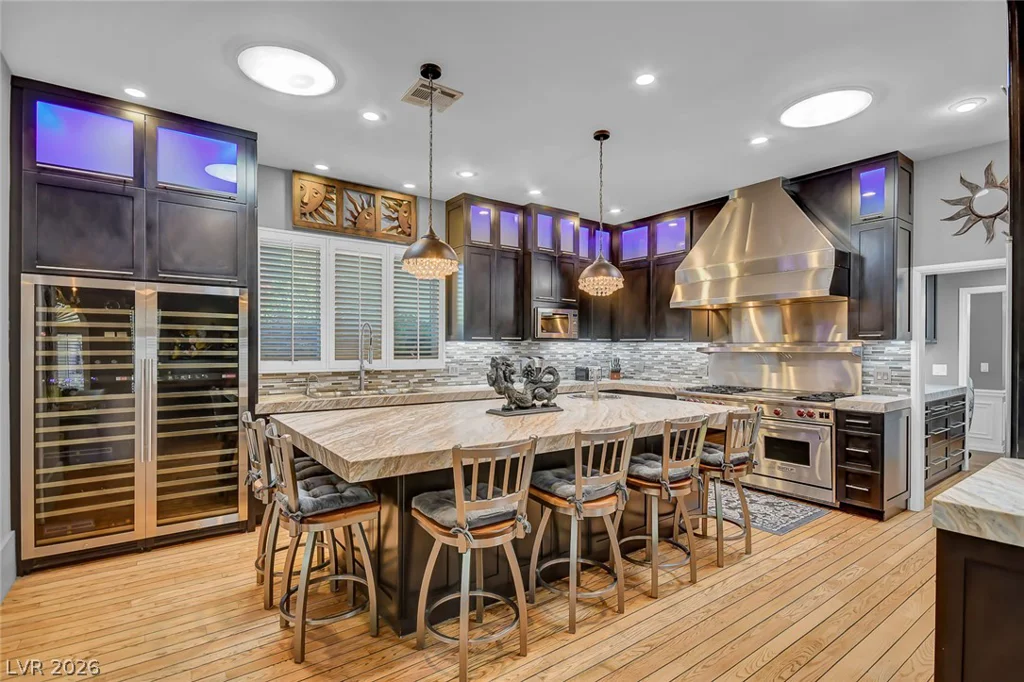 24 Quail Run, Henderson, NV 89014