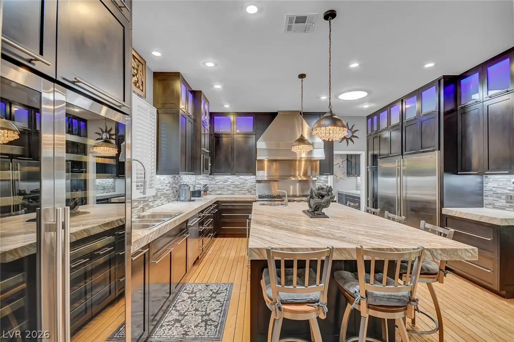 24 Quail Run, Henderson, NV 89014