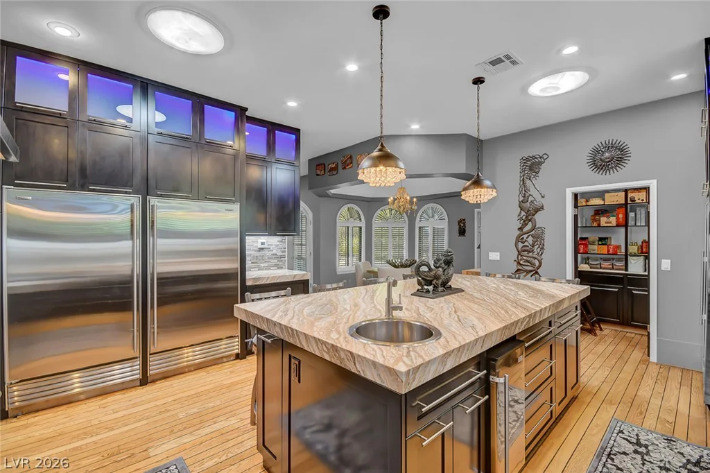 24 Quail Run, Henderson, NV 89014