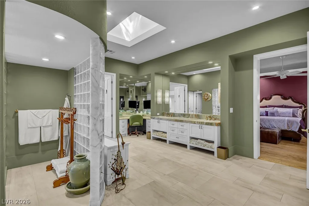 24 Quail Run, Henderson, NV 89014