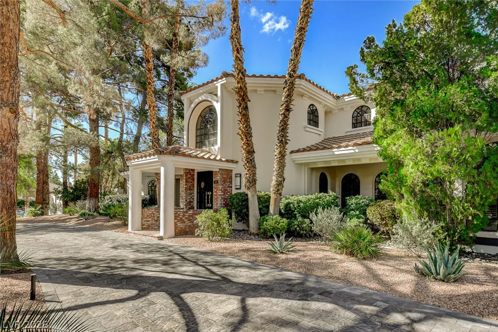 24 Quail Run, Henderson, NV 89014