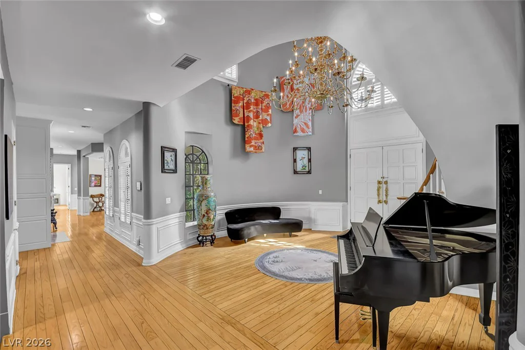 24 Quail Run, Henderson, NV 89014