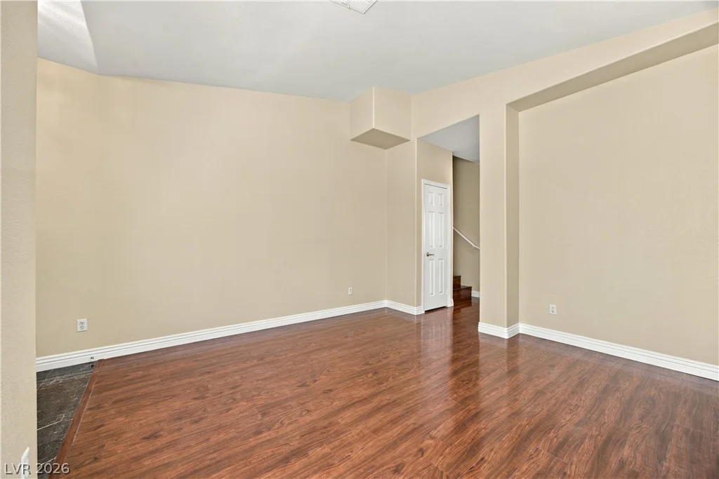 5218 Monterey Park, Las Vegas, NV 89146