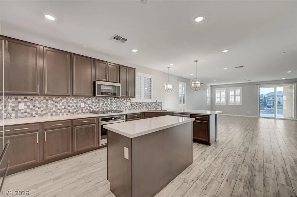 2587 Tolmezzo, Henderson, NV 89044