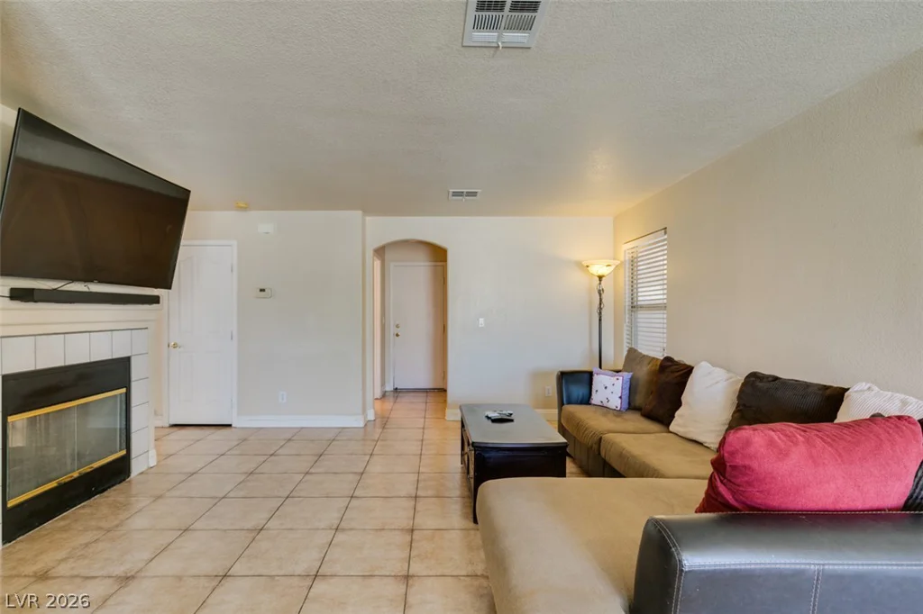 3772 Bossa Nova, Las Vegas, NV 89129
