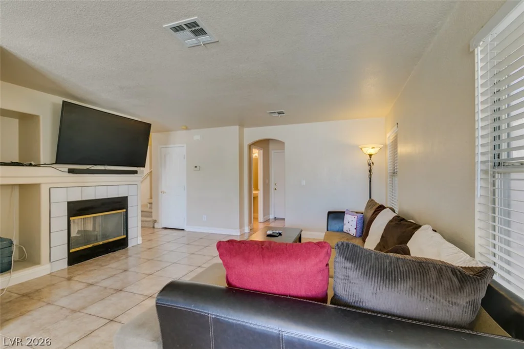 3772 Bossa Nova, Las Vegas, NV 89129