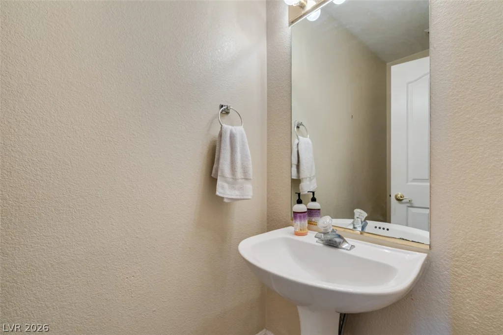 3772 Bossa Nova, Las Vegas, NV 89129