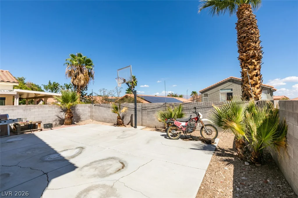 3772 Bossa Nova, Las Vegas, NV 89129
