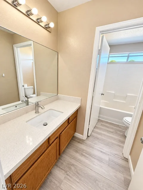 5926 Stone Hollow, Las Vegas, NV 89156