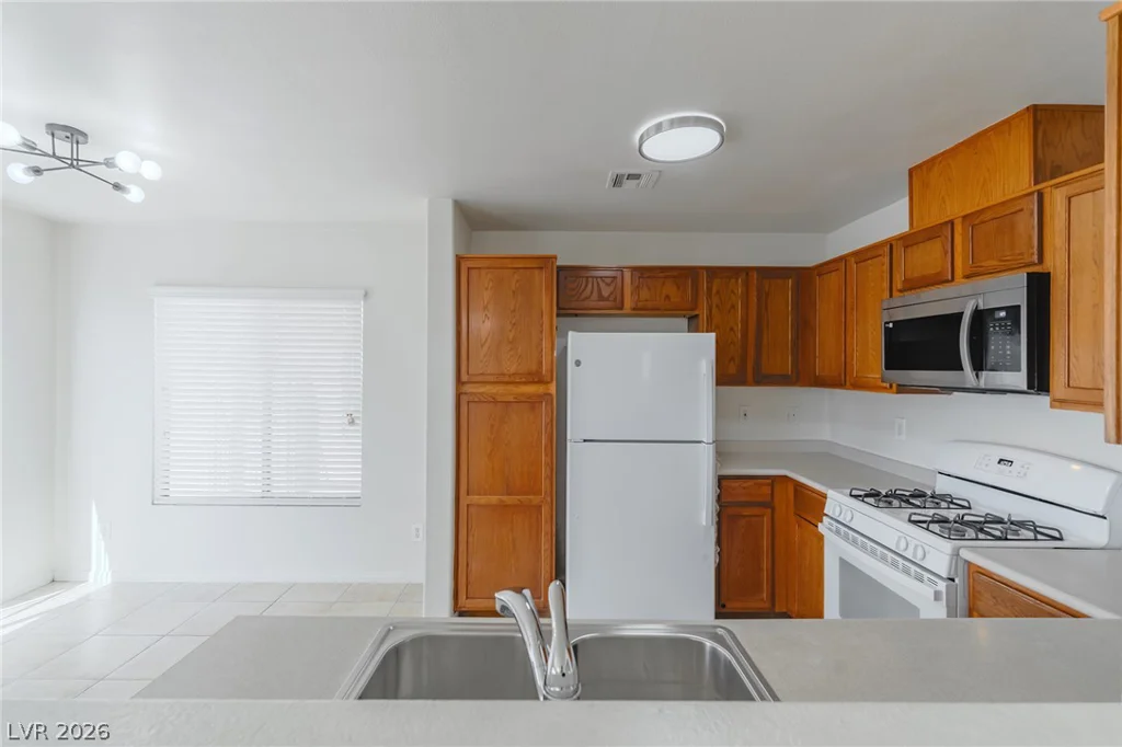 3671 Durant River, Las Vegas, NV 89122