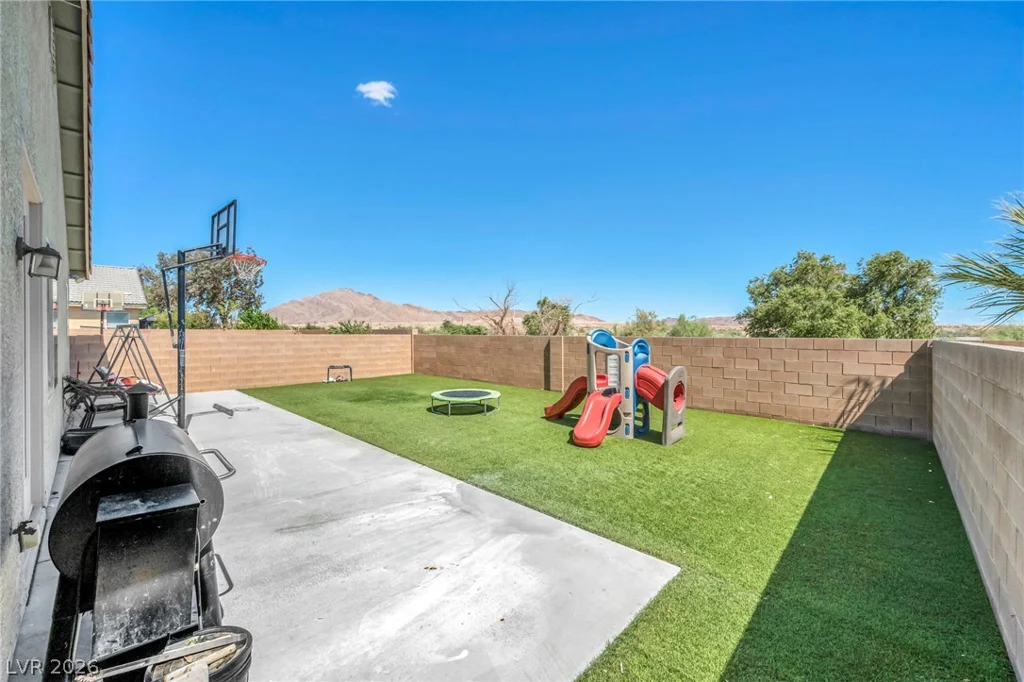 3792 Winter Whitetail, Las Vegas, NV 89122