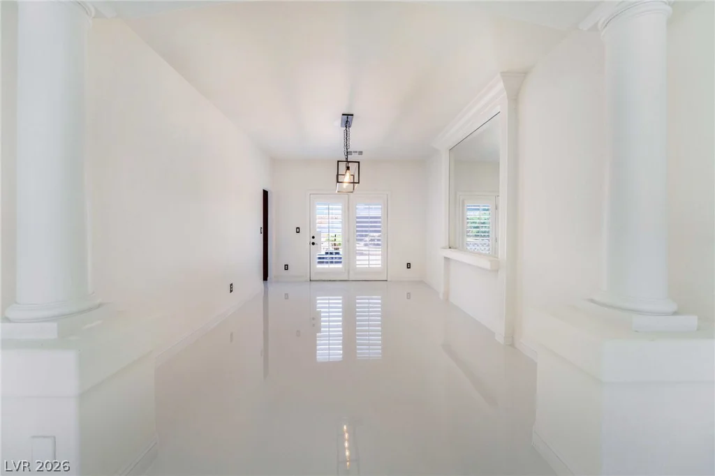 7526 Gossamer Wind, Las Vegas, NV 89139