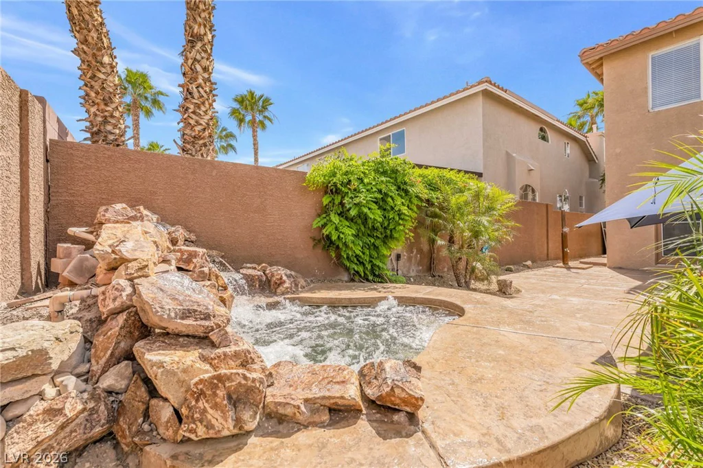 7526 Gossamer Wind, Las Vegas, NV 89139