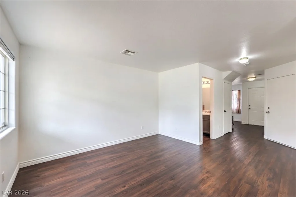 5330 Charleston, Las Vegas, NV 89142
