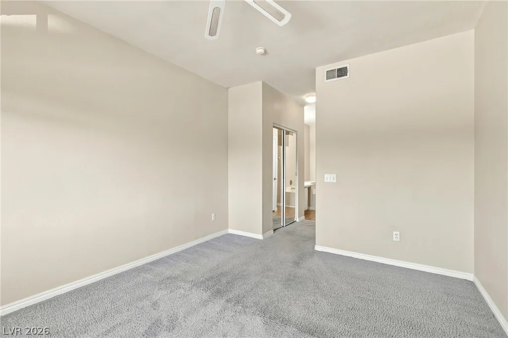 5751 Hacienda, Las Vegas, NV 89122