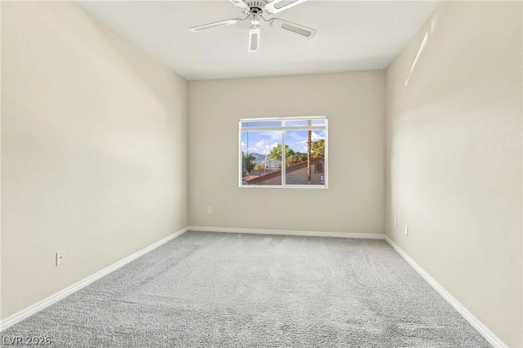 5751 Hacienda, Las Vegas, NV 89122