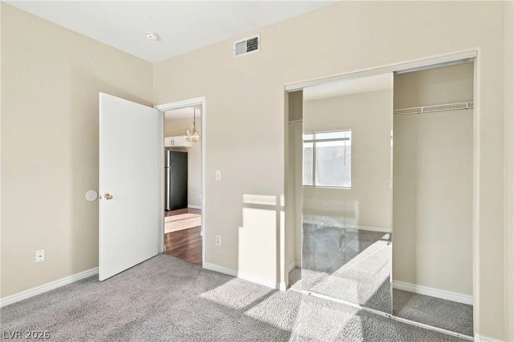 5751 Hacienda, Las Vegas, NV 89122