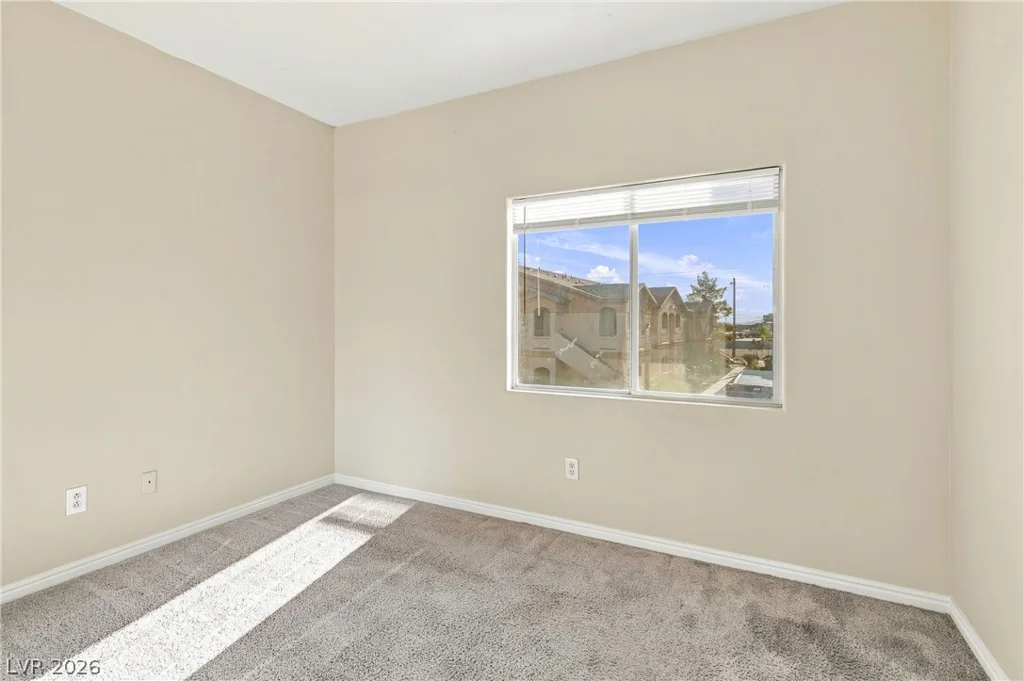 5751 Hacienda, Las Vegas, NV 89122