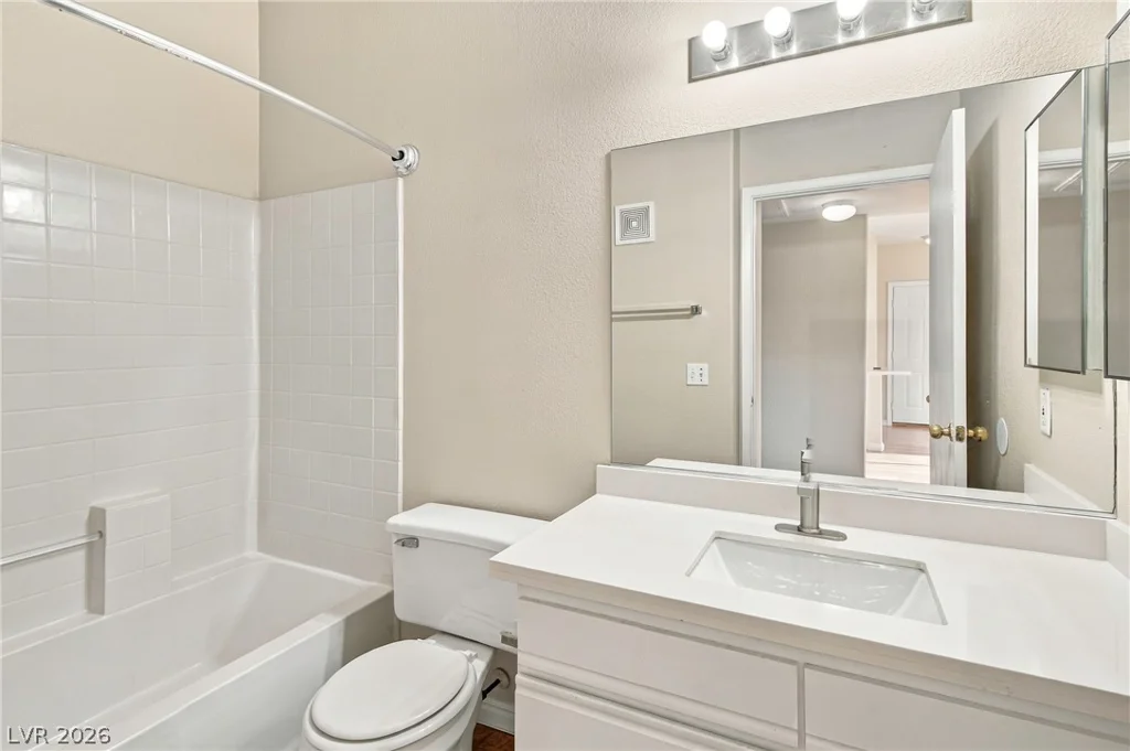 5751 Hacienda, Las Vegas, NV 89122