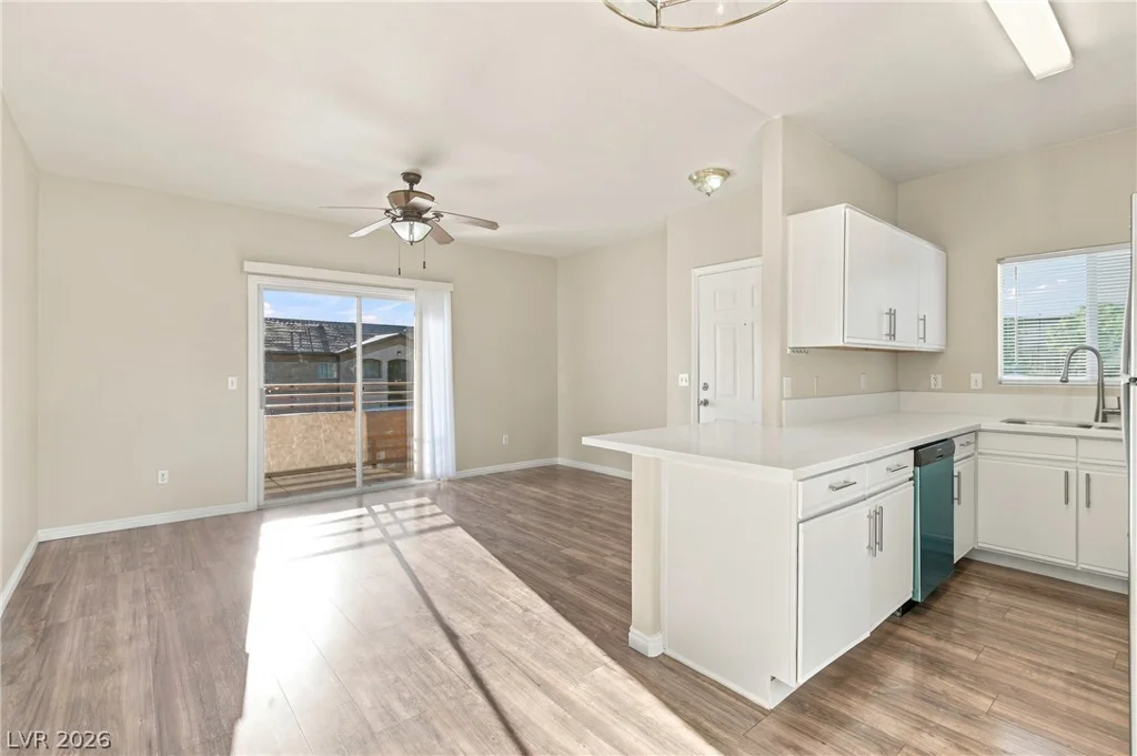 5751 Hacienda, Las Vegas, NV 89122