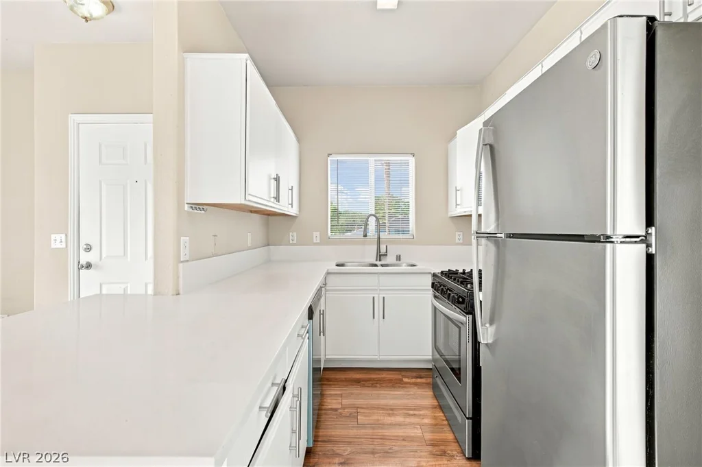 5751 Hacienda, Las Vegas, NV 89122