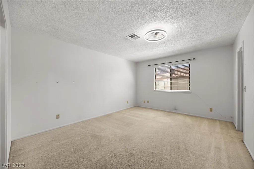 5576 Rochelle, Las Vegas, NV 89103