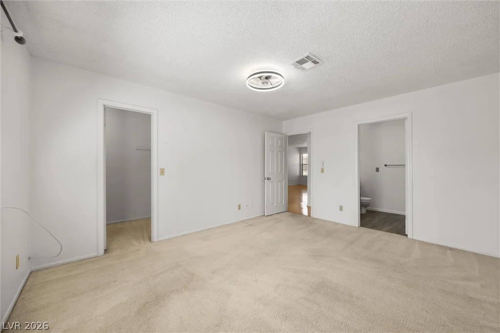 5576 Rochelle, Las Vegas, NV 89103
