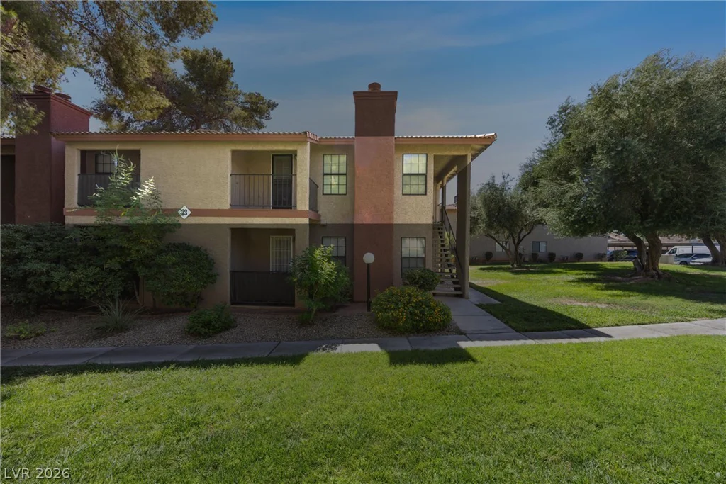 5576 Rochelle, Las Vegas, NV 89103