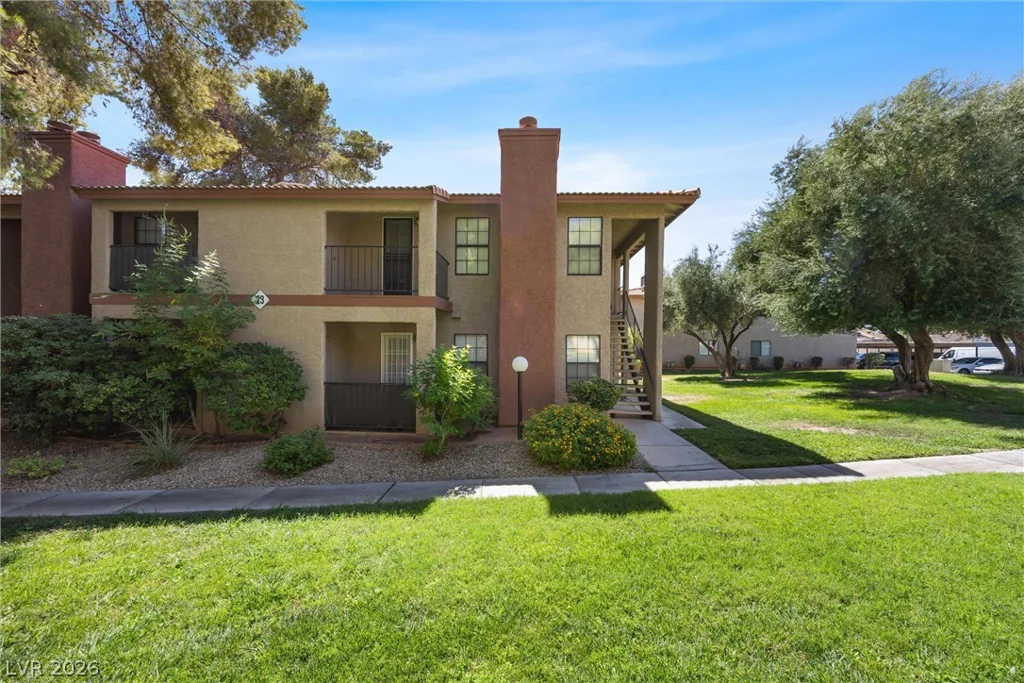 5576 Rochelle, Las Vegas, NV 89103