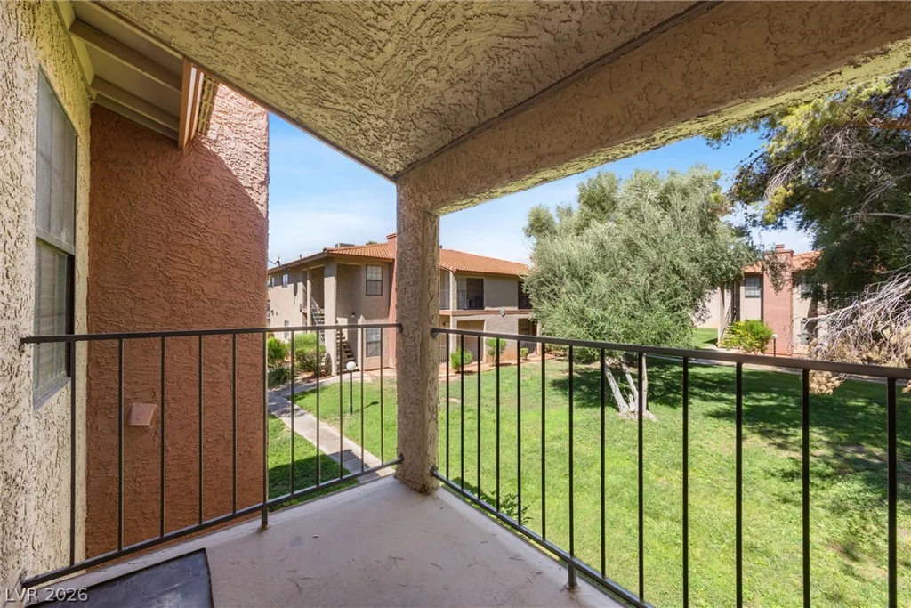 5576 Rochelle, Las Vegas, NV 89103