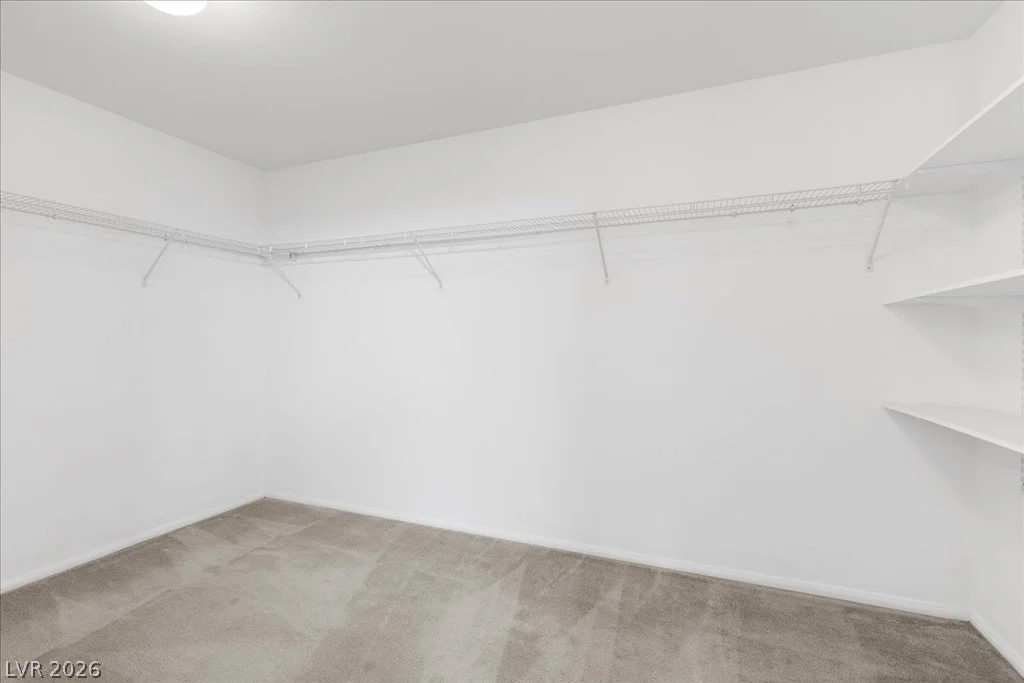 10833 Whipple Crest, Las Vegas, NV 89166