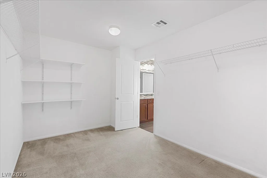 10833 Whipple Crest, Las Vegas, NV 89166