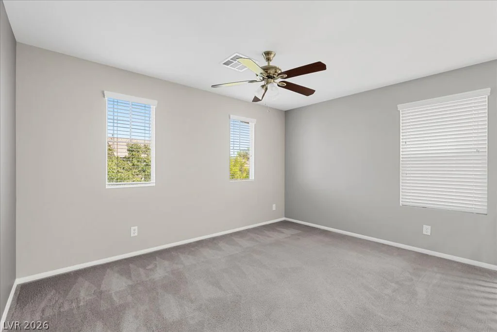 10833 Whipple Crest, Las Vegas, NV 89166