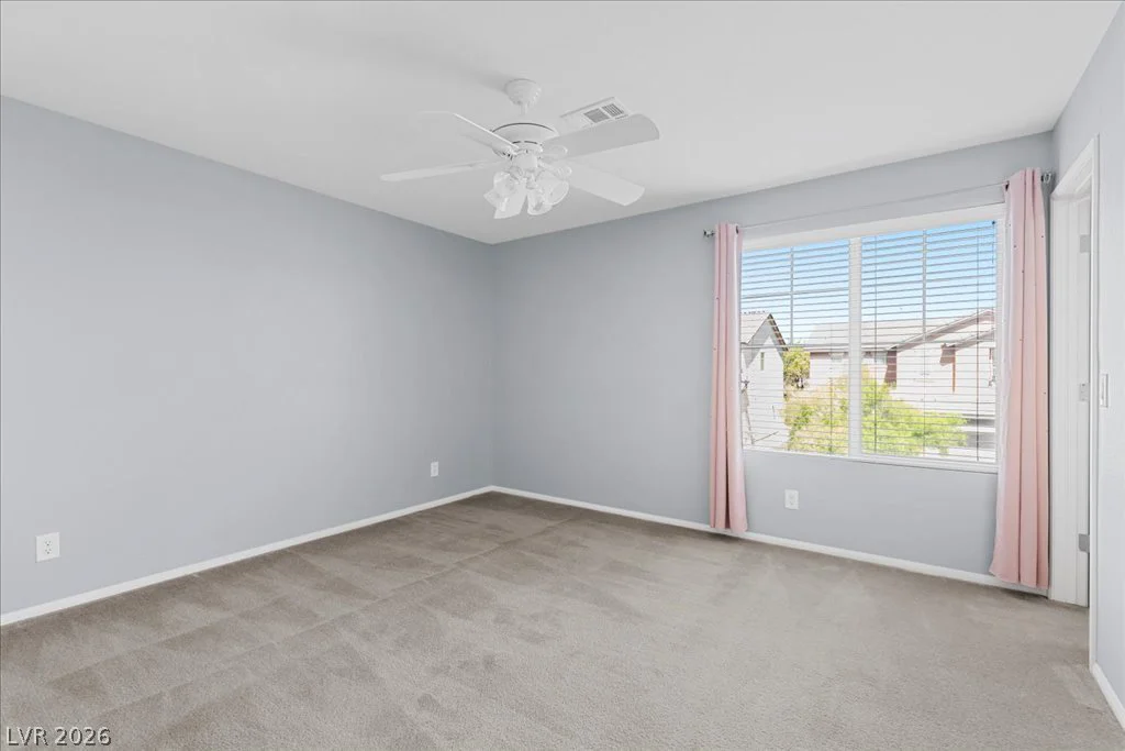 10833 Whipple Crest, Las Vegas, NV 89166