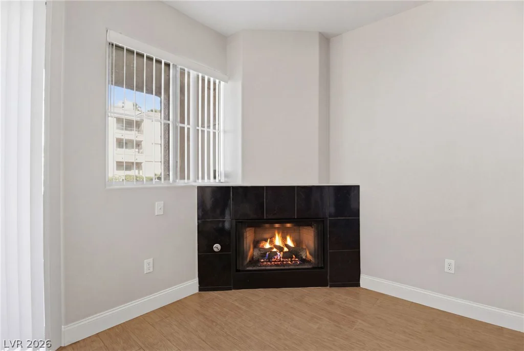 7143 Durango, Las Vegas, NV 89113